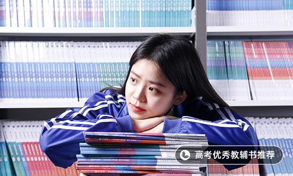 大学一个班能有多少人入党