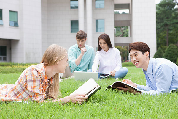 高考后留学