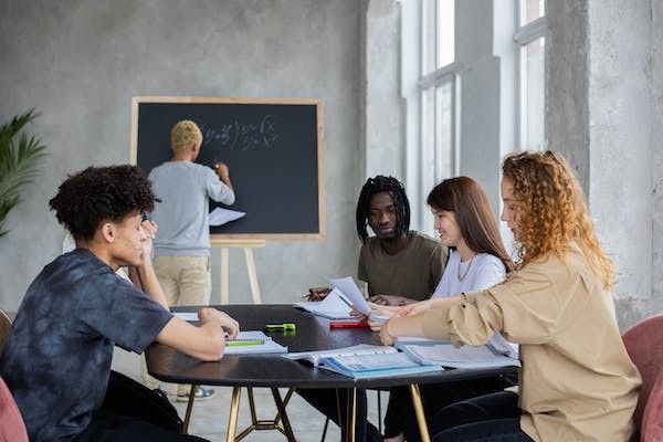 广州白云卫生中等专业学校中药学专业怎么样？好不好